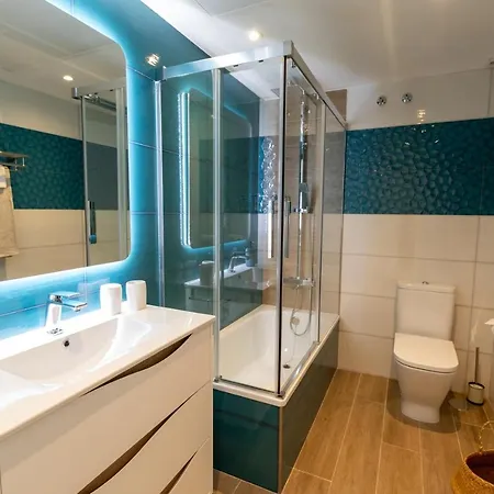Penthouse In - Malaga Apartment